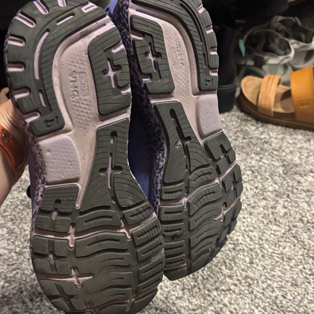 Brooks Women's Purple and Black Sneakers - Picture 2 of 5